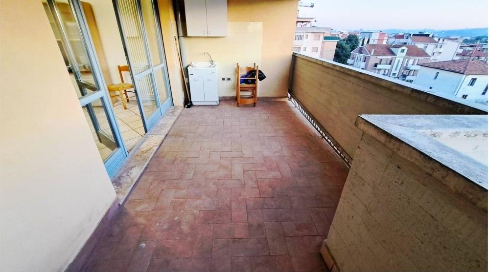 RMDU11 - APPARTAMENTO - VENDITA - SENIGALLIA - € 220000